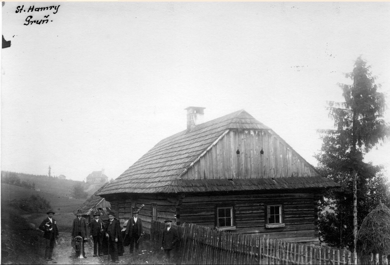 Nejstarší škola na Starých Hamrech - Gruni vybudovaná v pol. 19. stol.