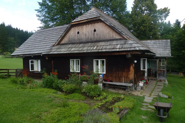 Školeny č.p. 105 - jižní strana